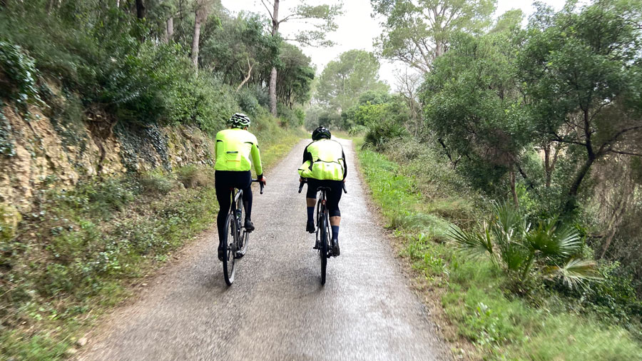 Ropa para practicar gravel