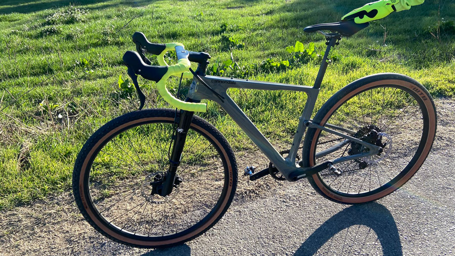 Gravel con suspensión